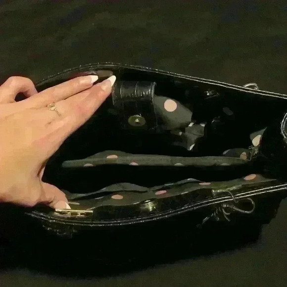 Anne Klein woman’s purse - Picture 3 of 6